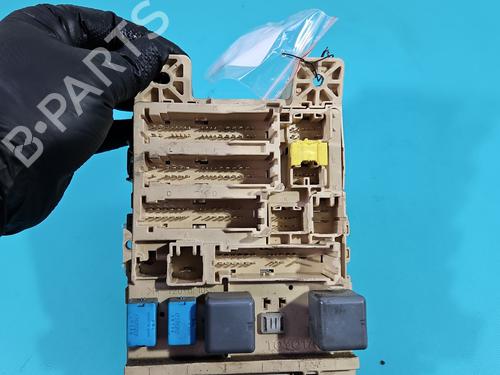 Fuse box LEXUS RX (_U3_) 400h AWD (MHU38_, MHU38R) | BP37855905E1 - Image 3