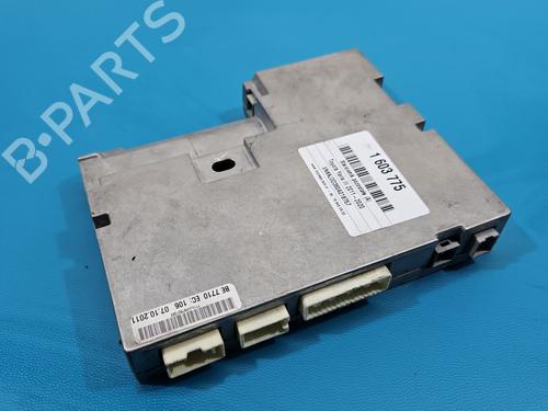 Used Electronic module Electronic module TOYOTA YARIS (_P13_) 1.3 (NSP130_, NSP130) (99 hp) 39530373 39530373