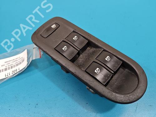 Used Switch Switch RENAULT MEGANE II Saloon (LM0/1_) 1.6 16V (LM1R, LM0C) (112 hp) 39382041 39382041