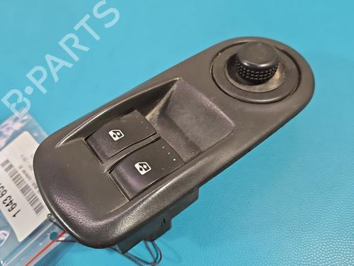 Interruttore Interruttore RENAULT TRAFIC II Van (FL) 1.9 dCi 100 (FL0C, FL0K, FL0B) (101 hp) 39684503 39684503