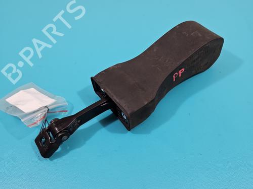 hingedoor-check-strap-skoda-karoq-nu7-nd7-2017-38119829 main image