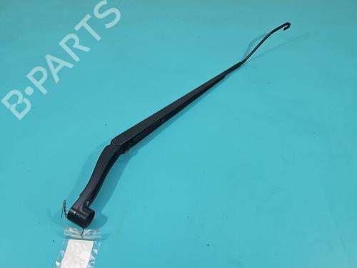 Used Front windshield wiper arm Front windshield wiper arm 38132342 38132342