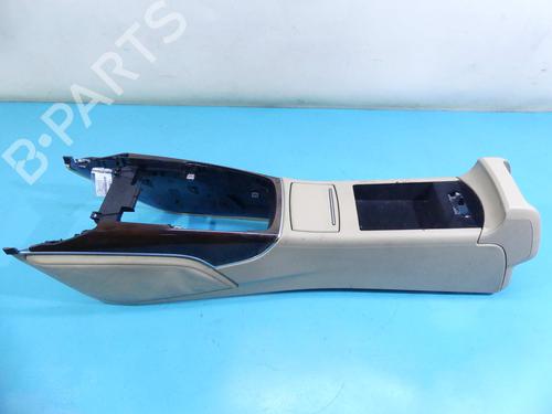 Used Armrest / Center console Armrest / Center console 37889965 37889965