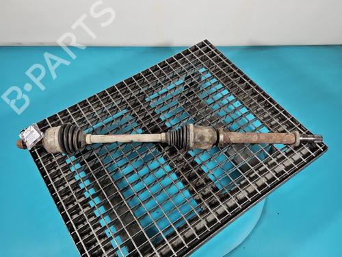 Used Right front driveshaft Right front driveshaft RENAULT MEGANE III Hatchback (BZ0/1_, B3_) 1.5 dCi (BZ09, BZ0D, BZ1W, BZ29, BZ14) (110 hp) 38143221 38143221