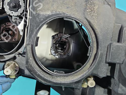 Left headlight BMW X1 (E84) sDrive 18 d | BP38128879C28 - Image 11