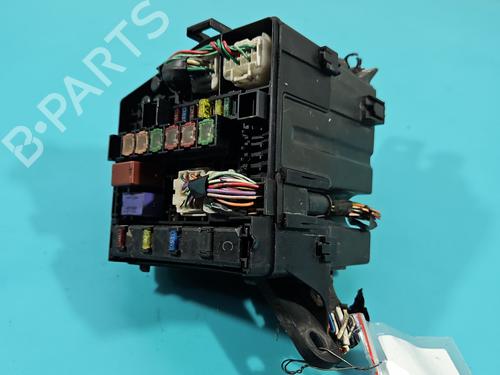 Used Fuse box Fuse box 37815631 37815631