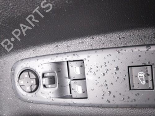 Used Right front window switch Right front window switch PEUGEOT PARTNER Box Body/MPV (K9) 1.5 BlueHDi 100 (102 hp) 38805168 38805168