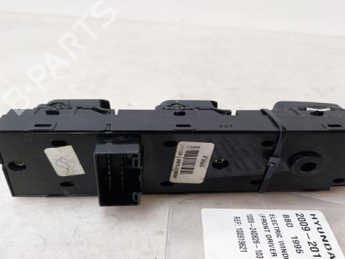 Right front window switch HYUNDAI ix35 Van CRDi 4WD | BP38813209I26 - Image 5