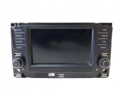 display-monitor-vw-passat-b8-3g2-cb2-2014-38810117 main image