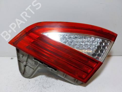 Used Right tailgate light Right tailgate light FORD MONDEO IV (BA7) 1.8 TDCi (125 hp) 38802683 38802683