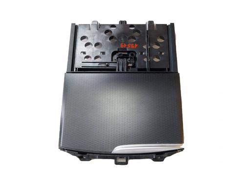 Used Cup/Object holder Cup/Object holder BMW 5 (G30, F90) 530 e Plug-in-Hybrid (292 hp) 39247649 39247649