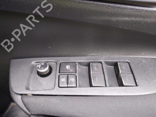 Switch TOYOTA COROLLA Saloon (_E21_) 1.8 VVTi Hybrid (ZWE211) | BP38805031I30  - Image 20