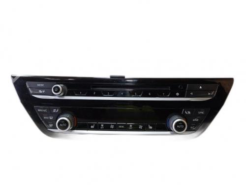 Used Climate control Climate control BMW 5 (G30, F90) 520 d (190 hp) 38812547 38812547