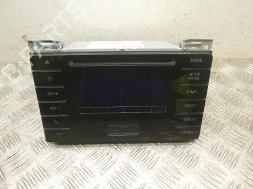 Used Radio Radio TOYOTA AURIS (_E18_) 1.4 D-4D (NDE180_, NDE180R) (90 hp) 38813794 38813794