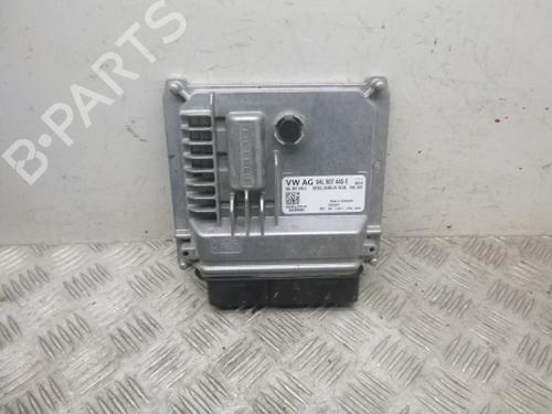 engine-control-unit-ecu-audi-a3-limousine-8vs-8vm-2013-2014-2015-2016-2017-2018-2019-2020-2021-38815754 main image