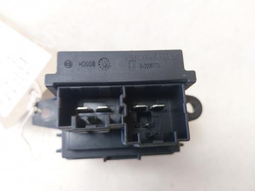 Heater resistor FORD MONDEO V Hatchback (CE) 2.0 TDCi | BP39411803M108 - Image 4