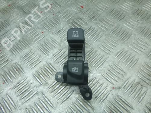 Used Switch Switch TOYOTA YARIS (_P21_, _PA1_, _PH1_) 1.5 Hybrid (MXPH10, MXPH11) (116 hp) 38813243 38813243