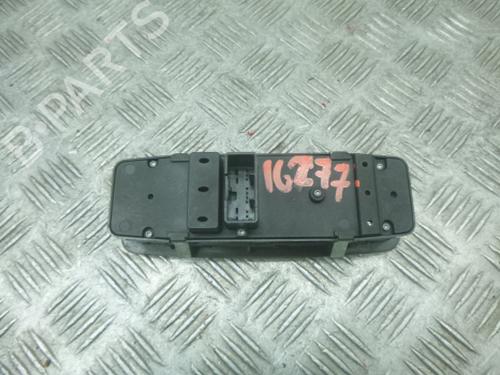 Right front window switch MASERATI QUATTROPORTE VI 3.0 D | BP38809299I26 - Image 4