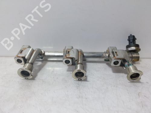Injection rail FORD FOCUS III 1.0 EcoBoost | BP38803136M98 - Image 2