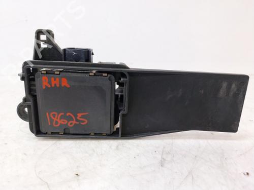 Electronic module VW ARTEON (3H7, 3H8) 2.0 TDI | BP38813358M83 - Image 2