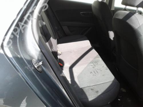 Left front fog light SEAT LEON (5F1) 1.6 TDI | BP38811324C30 - Image 16