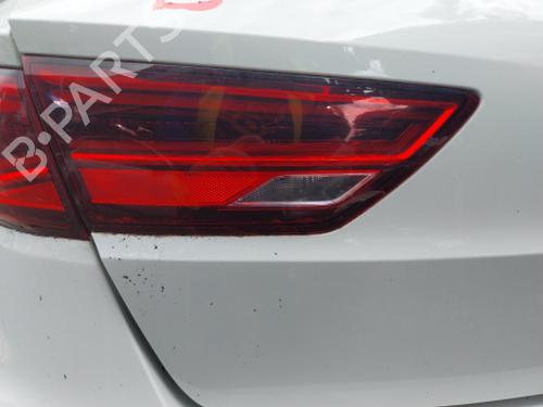 left-tailgate-light-seat-leon-5f1-2012-2013-2014-2015-2016-2017-2018-2019-2020-2021-38806067 main image