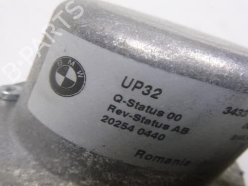 Vacuum pump BMW 5 (G30, F90) 530 e Plug-in-Hybrid | BP38802663M80  - Image 7