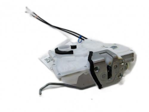 front-left-lock-suzuki-s-cross-2022-38811442 main image