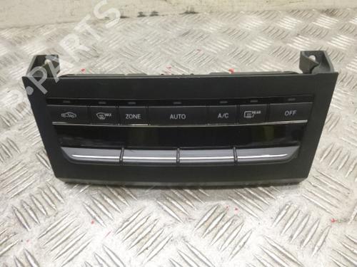 climate-control-mercedes-benz-e-class-coupe-c207-2009-2010-2011-2012-2013-2014-2015-2016-38812646 main image