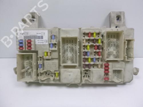 Used Fuse box Fuse box FORD FOCUS II (DA_, HCP, DP) 1.8 TDCi (115 hp) 38814676 38814676