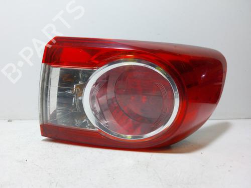 Used Right taillight Right taillight TOYOTA COROLLA Saloon (_E15_) 1.4 D-4D (NDE150) (90 hp) 38807142 38807142