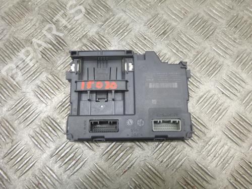 card-reader-renault-captur-i-j5_-h5_-2013-38805057 main image