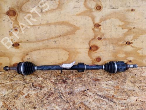 right-front-driveshaft-toyota-auris-_e18_-2012-2013-2014-2015-2016-2017-2018-2019-39104413 main image
