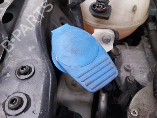 windscreen-washer-tank-vw-passat-b7-362-2010-2011-2012-2013-2014-2015-2016-38815678 main image