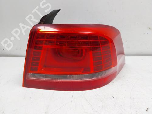 Right taillight VW PASSAT B7 (362) 1.6 TDI | BP38815671C35 - Image 3