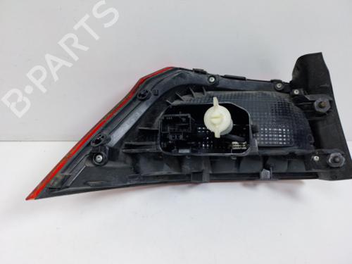 Right taillight VW PASSAT B8 (3G2, CB2) 1.6 TDI | BP38805371C35 - Image 6