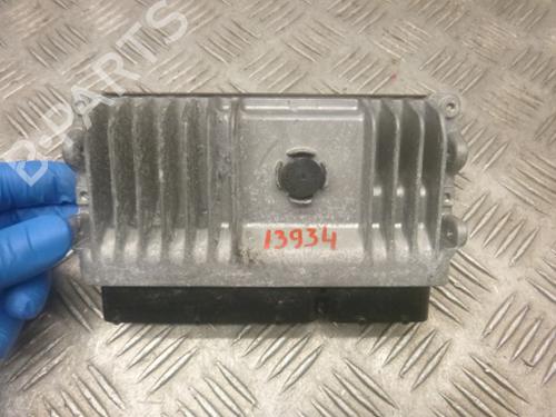 engine-control-unit-ecu-toyota-corolla-saloon-_e21_-2019-38802801 main image