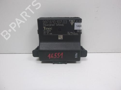 electronic-module-porsche-911-997-2004-2005-2006-2007-2008-2009-2010-2011-2012-2013-38805310 main image