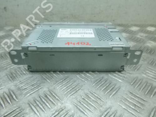 radio-ds-ds-4-ds-4-crossback-nx_-2015-2016-2017-2018-38810013 main image