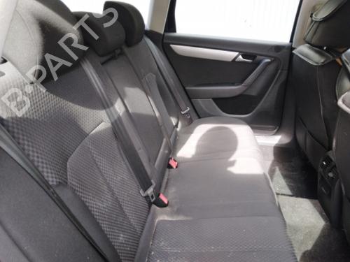 Radio VW PASSAT B7 Variant (365) 1.6 TDI | BP38804641E6 - Image 17