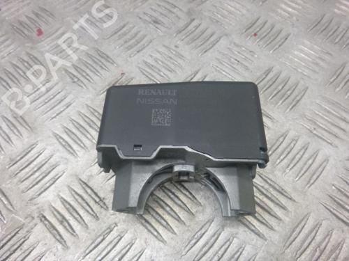 ignition-barrel-renault-megane-iv-hatchback-b9amn_-2015-38814861 main image