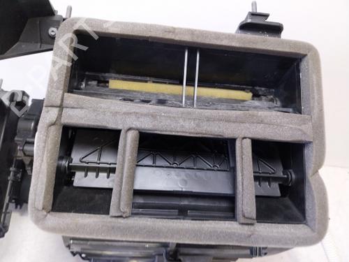 Heater matrix box SUZUKI VITARA (LY) 1.4 Hybrid (Mild Hybrid) (APK414) | BP38815805M61 - Image 3
