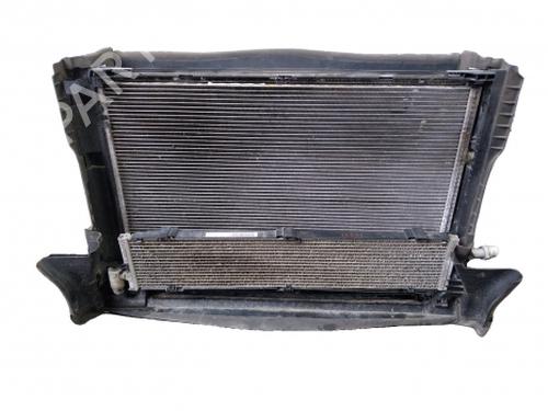 Used Radiator set Radiator set MERCEDES-BENZ C-CLASS (W205) C 350 e (205.047) (279 hp) 40157601 40157601