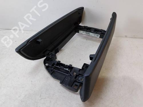 Armrest / Center console BMW 5 (G30, F90) 530 e Plug-in-Hybrid | BP39247651I20 - Image 4