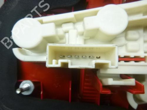 Left taillight BMW 3 (E90) 318 i | BP38806733C34 - Image 5