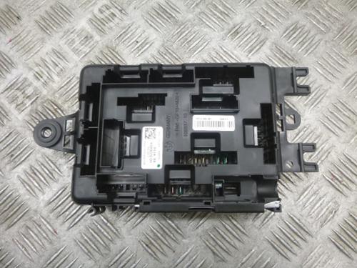 Fuse box BMW 1 (F20) 116 d | BP38813122E1 - Image 2