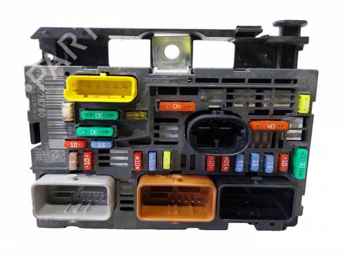 Used Fuse box Fuse box PEUGEOT PARTNER Platform/Chassis 1.6 BlueHDi 100 (100 hp) 39247559 39247559
