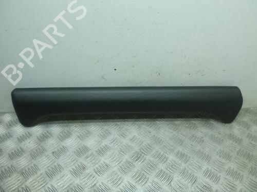 Used Front left panel Front left panel LAND ROVER DEFENDER Station Wagon (L663) P400e Hybrid 4x4 (404 hp) 38814100 38814100