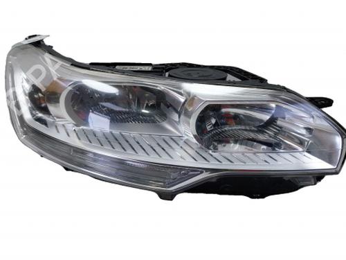 Used Right headlight Right headlight CITROËN C5 III (RD_) 1.6 HDi 110 (RD9HZC) (109 hp) 38815843 38815843