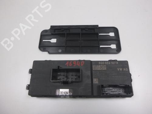 electronic-module-vw-passat-b8-3g2-cb2-2014-38812782 main image